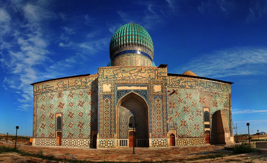 Mausoleum of Khoja Ahmad Yasawi, with portal entrance facade (Image in public domain)