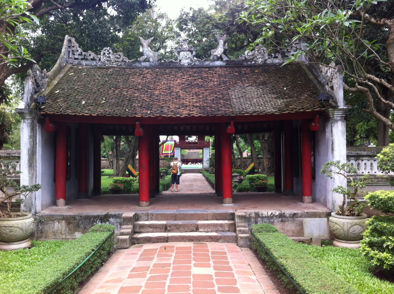 Great Middle Gate separating the first and second courtyards (Photo Catherine Clover, 2014)